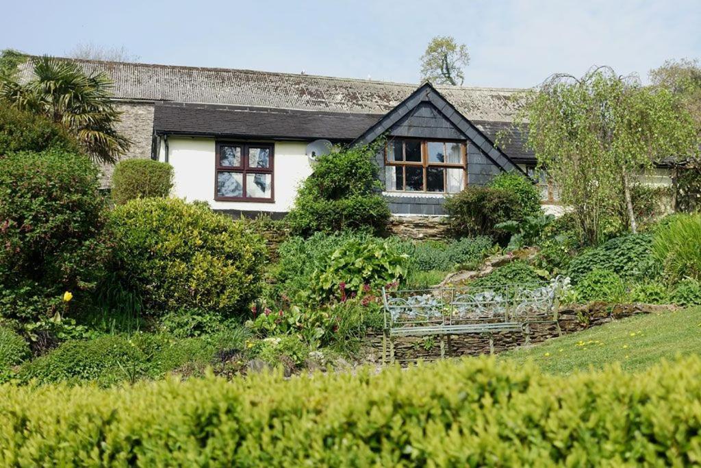 Greenswood Cottage - Cosy Cottage, Rural Location, Beautiful Landscaped Gardens With Pond And Lake ดาร์ตมัธ ภายนอก รูปภาพ